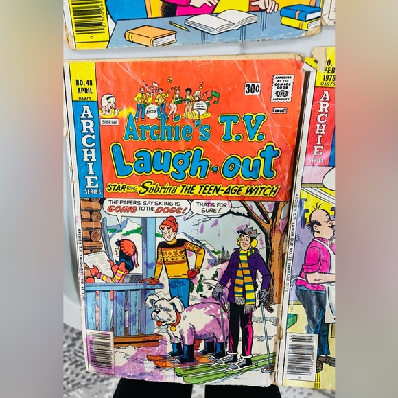 Vintage ARCHIE’S ARCHIE SERIES Collectors Comic Book Lot Of 7 - Picture 3 of 9